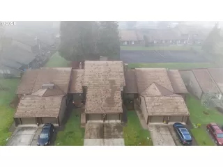 Photo #2: 689969212 Listing 