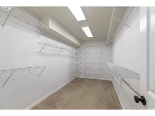 Photo #5: 690172153 Listing 