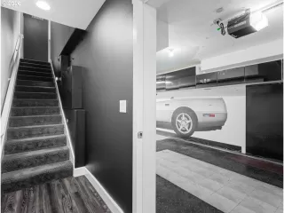 Photo #4: 690392122 Listing