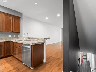 Photo #5: 690392122 Listing