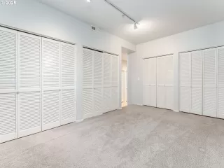 Photo #6: 691638578 Listing 