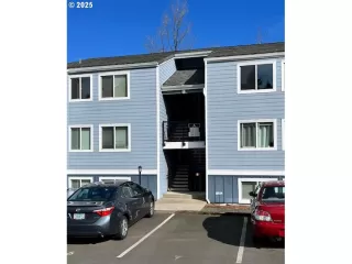 More Details about MLS # 692138672 : 47 EAGLE CREST DR 11