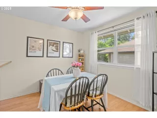 Photo #6: 692407595 Listing