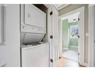 Photo #6: 692642830 Listing