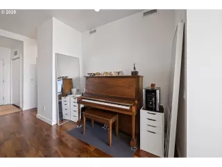 Photo #2: 693856109 Listing