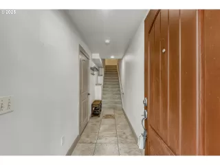 More Details about MLS # 694132948 : 1910 NE 49TH WAY