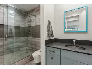 Photo #6: 694825419 Listing