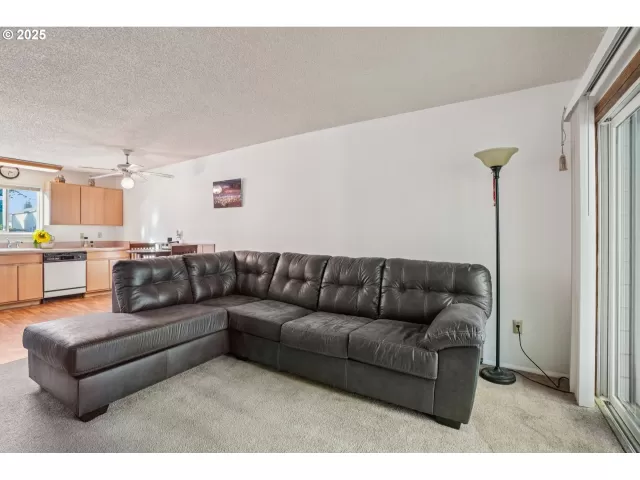 MLS: 695344887 Condo For Sale