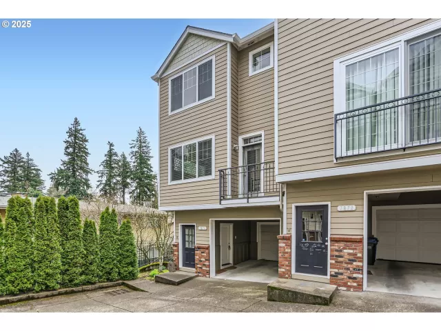 MLS: 695846196 Condo For Sale