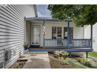 Photo #2: 696173515 Listing 