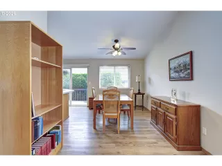 Photo #6: 696173515 Listing 