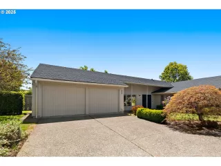 More Details about MLS # 697153698 : 7534 SW CLEAR HILLS TER