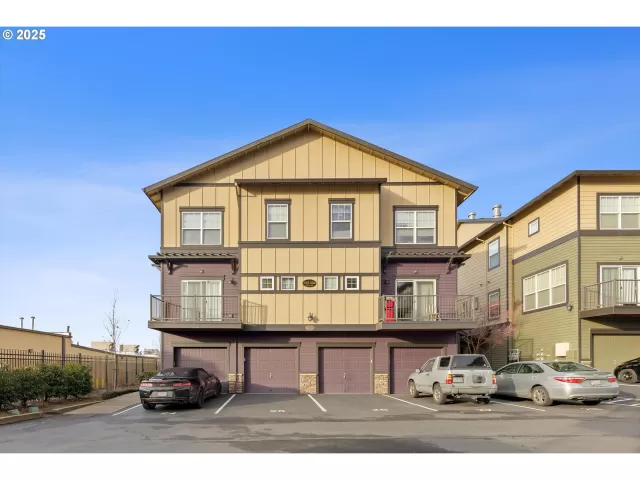 MLS: 698448349 Condo For Sale