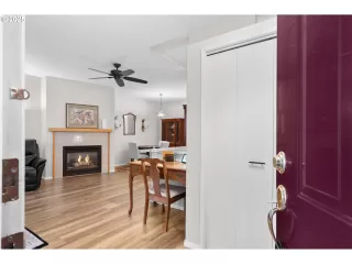 Photo #1: 698781636 Listing 