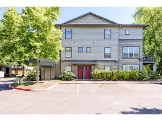 Photo #5: 698859523 Listing 