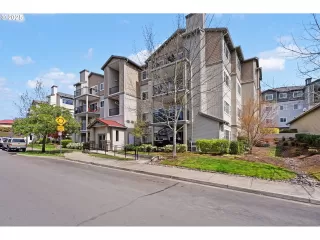 Photo #1: 699195327 Listing