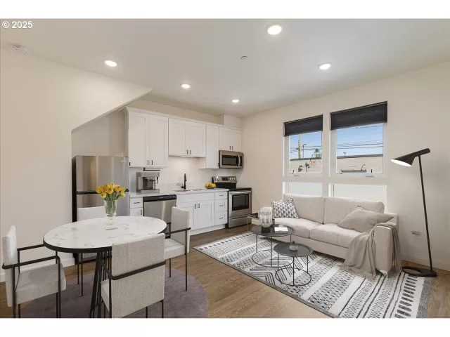 MLS: 699470145 Condo For Sale