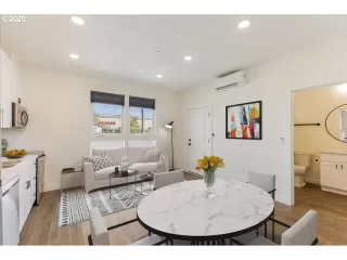 Photo #1: 699470145 Listing