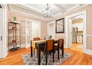 Photo #2: 699544179 Listing