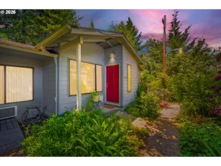 Photo #1: 699607499 Listing 