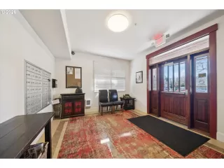 Photo #4: 699854507 Listing 