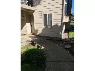 Photo #2: 700906016 Listing 