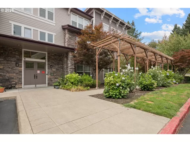 MLS: 701590382 Condo For Sale