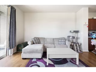 Photo #1: 701626516 Listing