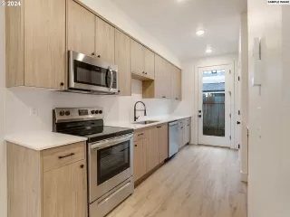 Photo #2: 701771387 Listing 
