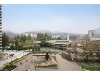 Photo #6: 702882460 Listing