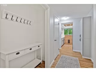 Photo #1: 706023072 Listing 