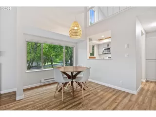 Photo #6: 706023072 Listing 