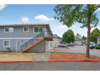 Photo #6: 706043632 Listing 