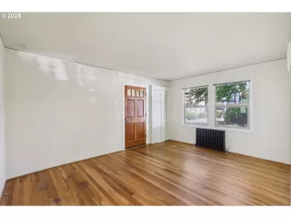 Photo #2: 706105509 Listing 