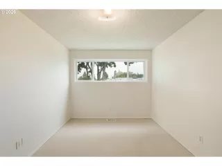 Photo #3: 707020656 Listing 