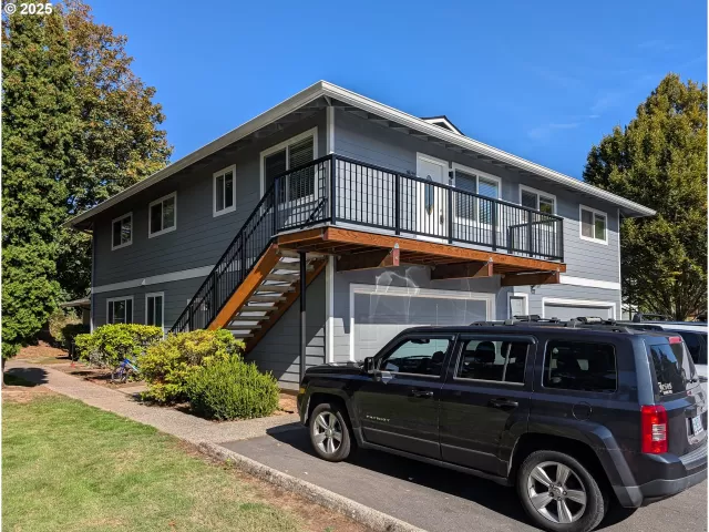 MLS: 707110313 Condo For Sale