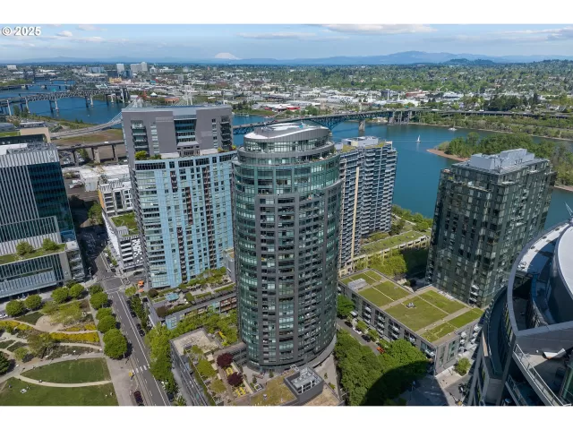 MLS: 707118181 Condo For Sale