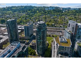 Photo #1: 707118181 Listing