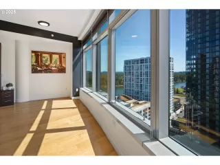 Photo #5: 707118181 Listing