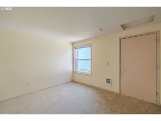 Photo #1: 707525817 Listing