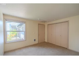 Photo #2: 707525817 Listing