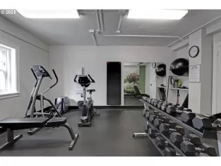 Photo #1: 707643753 Listing