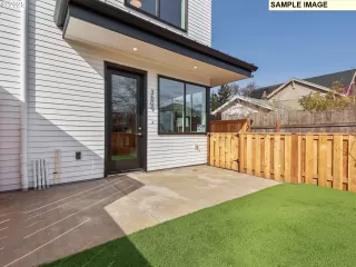 Photo #2: 707800757 Listing