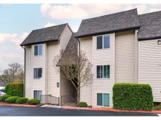 More Details about MLS # 708926976 : 200 SW FLORENCE AVE