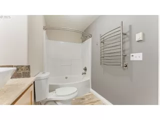 Photo #6: 709214296 Listing 