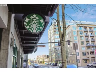 Photo #3: 710202888 Listing