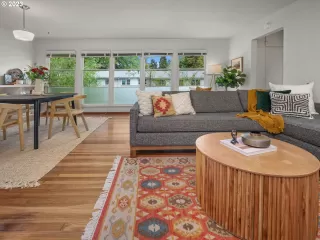 Photo #1: 710759341 Listing 