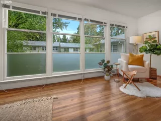 Photo #4: 710759341 Listing 