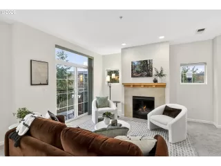 Photo #2: 710989275 Listing 