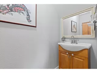 Photo #5: 711316525 Listing 